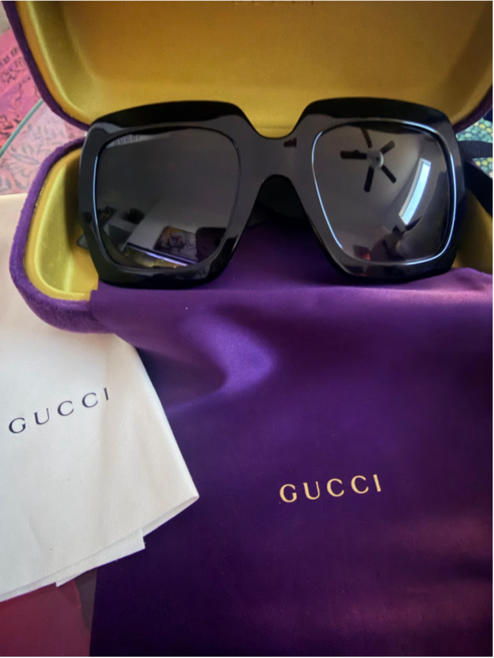 Women's Gucci Sunglasses Black Glitter and Gold - Picture 1 of 9